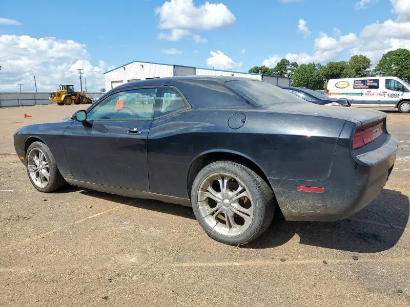 2010 DODGE CHALLENGER SE  
