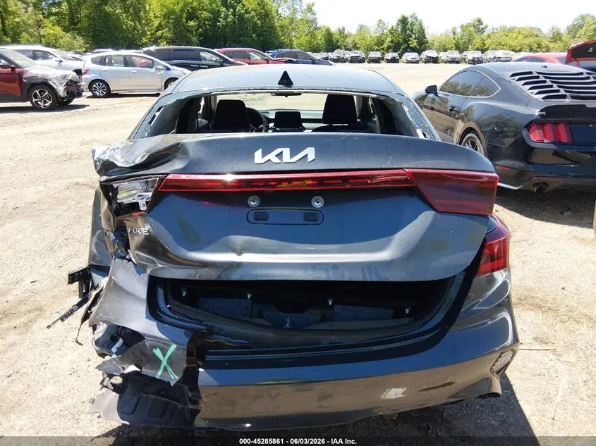 2023 KIA FORTE LXS