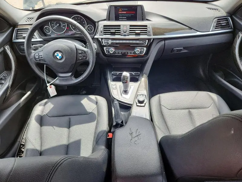 2018 BMW 320 I  