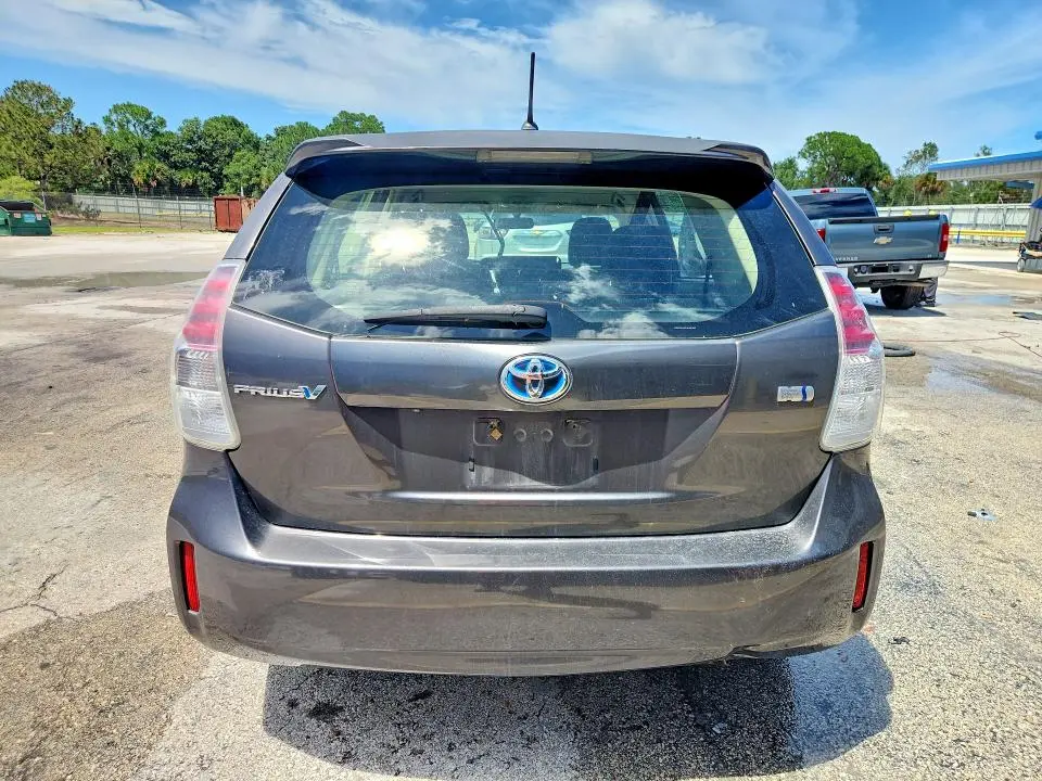 2016 TOYOTA PRIUS V TWO  
