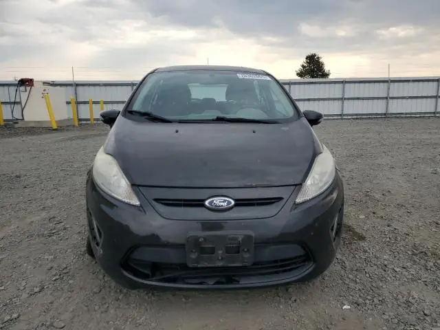 2013 FORD FIESTA SE  