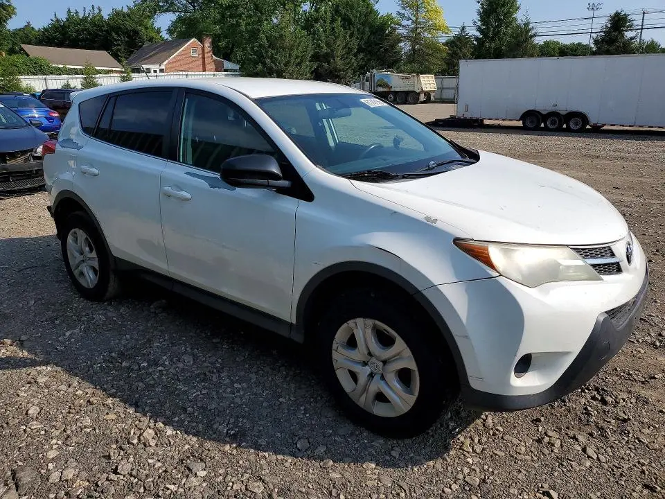 2015 TOYOTA RAV4 LE  