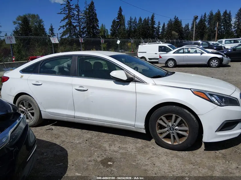 2016 HYUNDAI SONATA SE