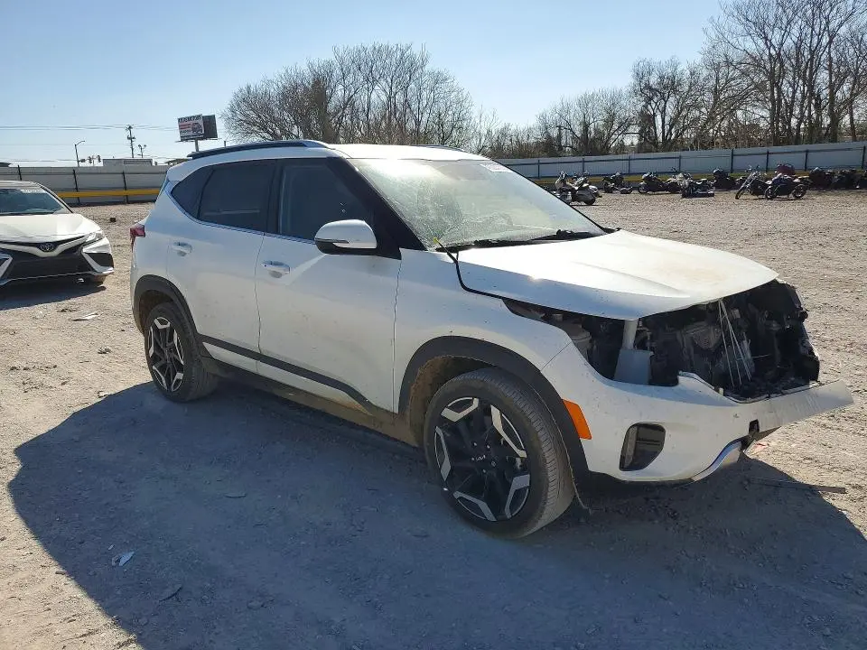 2024 KIA SELTOS SX  