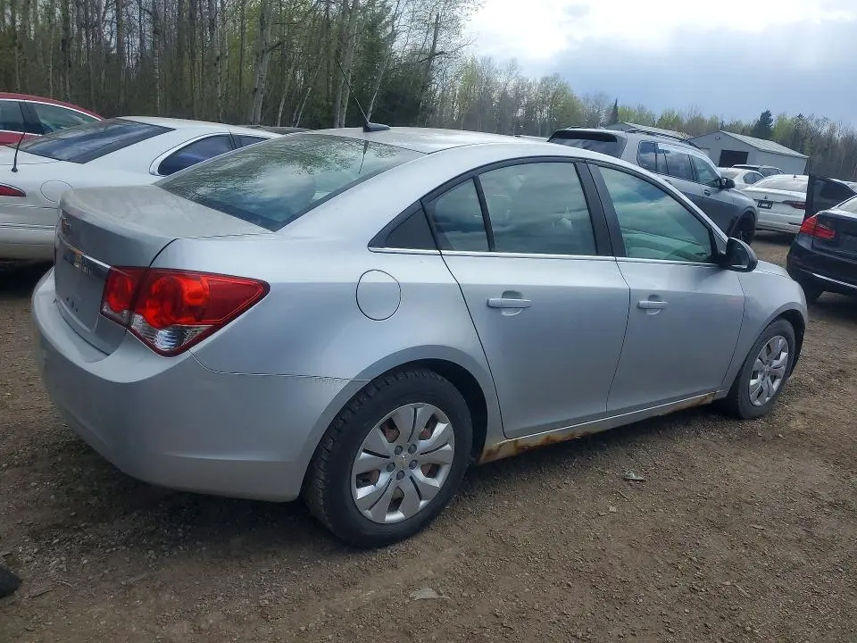 2012 CHEVROLET CRUZE LS  