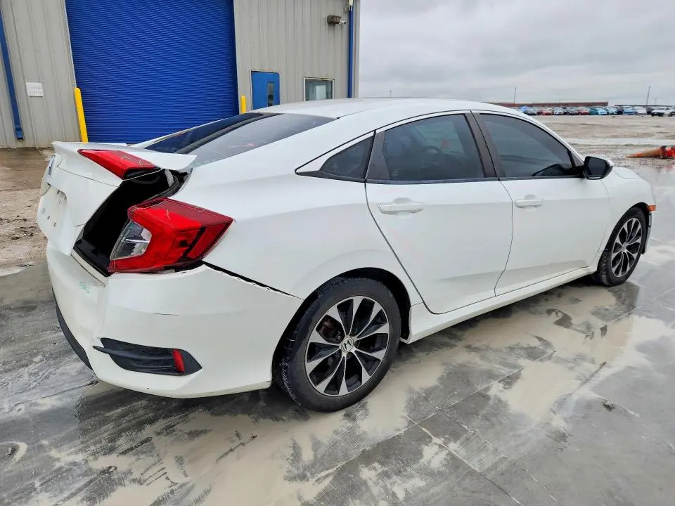 2016 HONDA CIVIC LX  