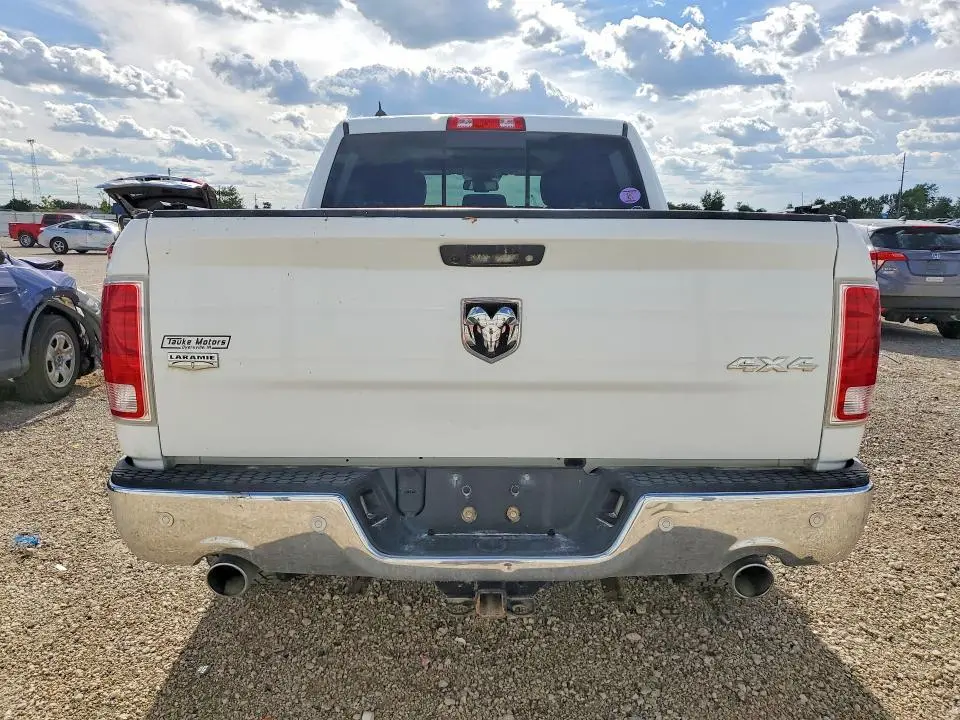 2016 RAM 1500 LARAMIE  