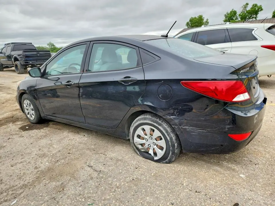 2016 HYUNDAI ACCENT SE  
