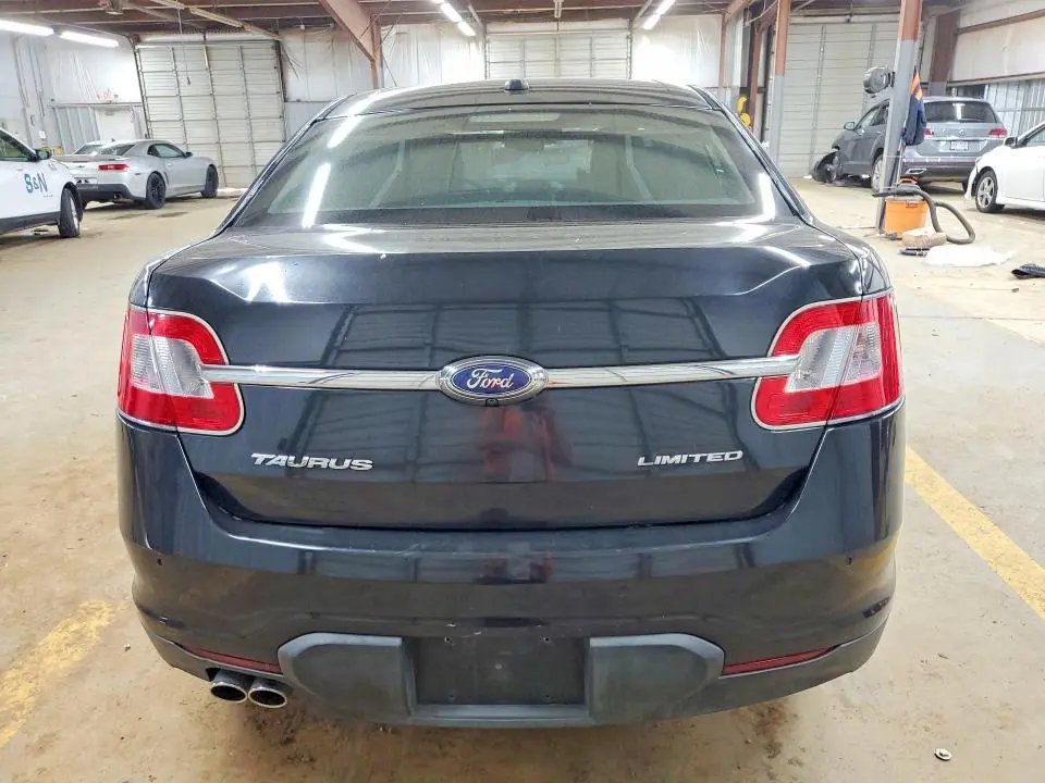 2010 FORD TAURUS LIMITED  