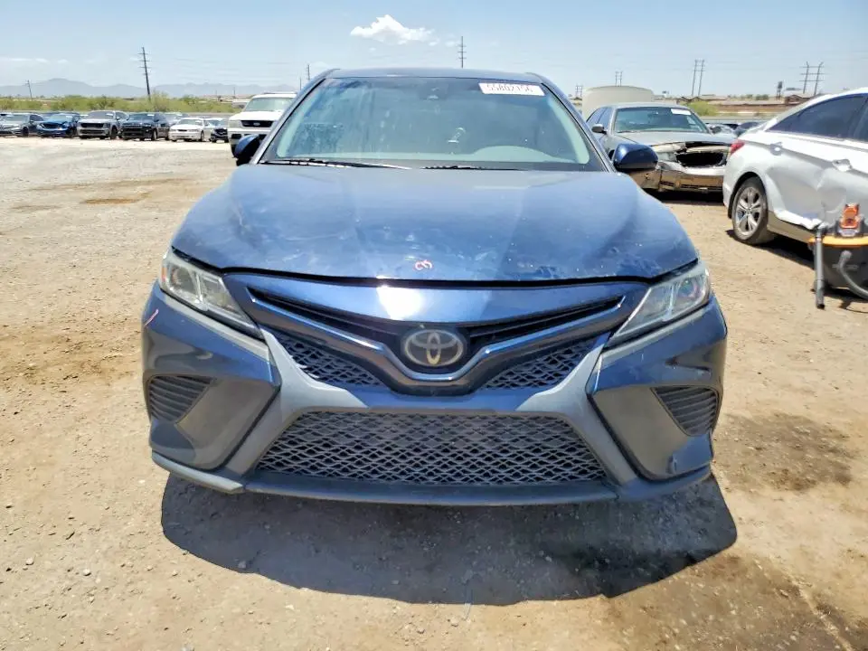 2019 TOYOTA CAMRY SE  