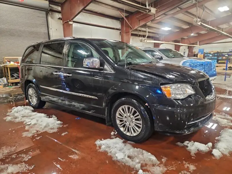 2015 CHRYSLER TOWN & COUNTRY TOURING L  