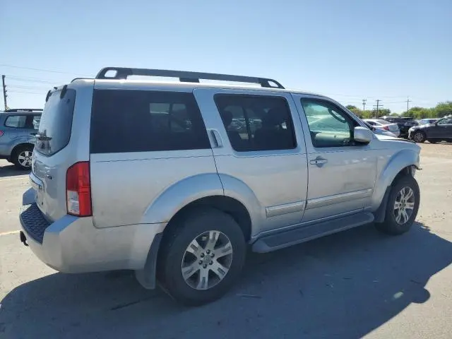 2011 NISSAN PATHFINDER S  