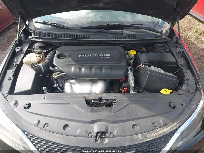 2017 CHRYSLER 200 LIMITED PLATINUM