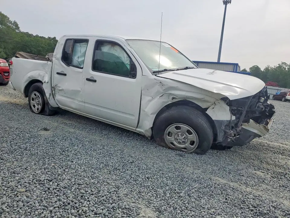 2018 NISSAN FRONTIER S  