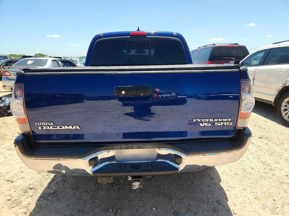 2015 TOYOTA TACOMA DOUBLE CAB PRERUNNER  