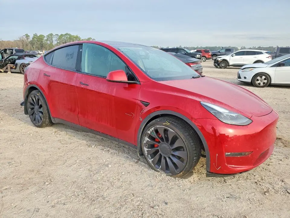 2022 TESLA MODEL Y   