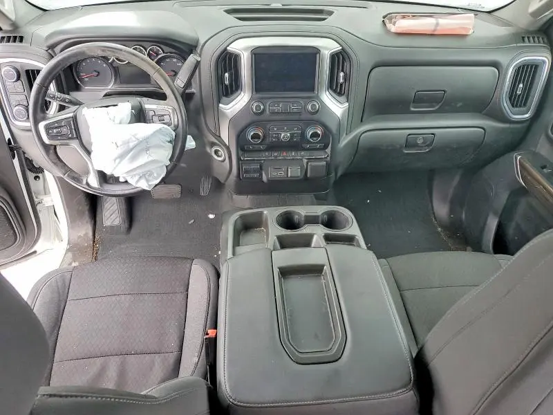 2021 CHEVROLET SILVERADO K1500 LT  