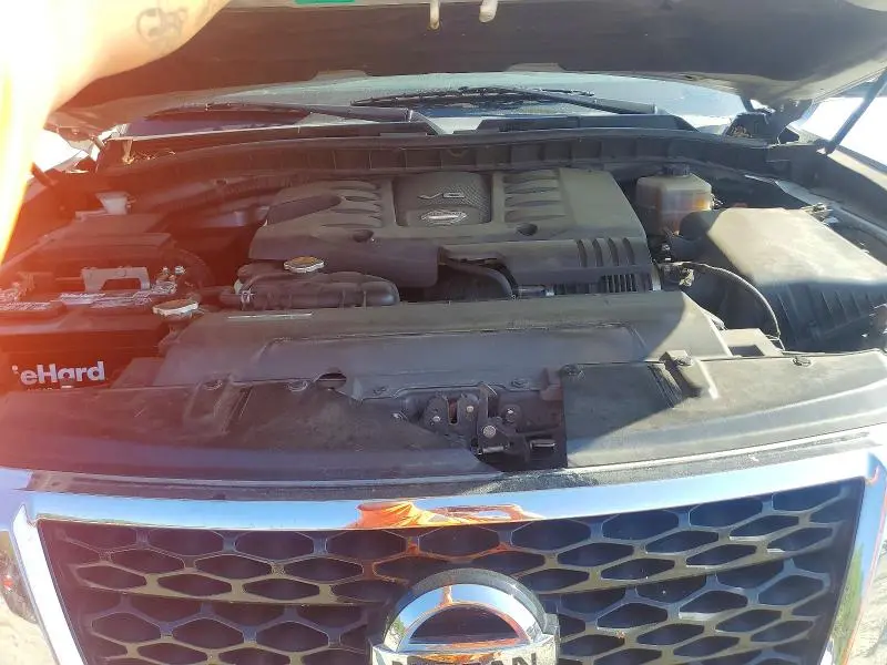 2017 NISSAN ARMADA SV  