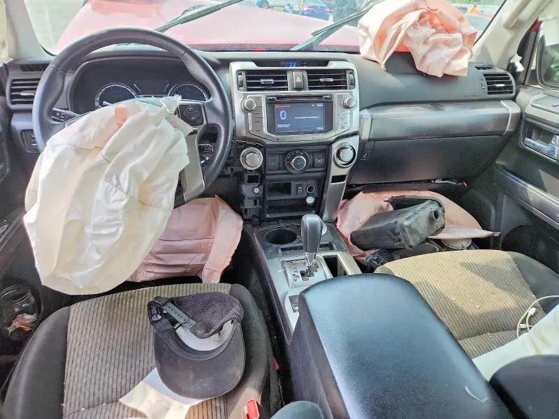 2019 TOYOTA 4RUNNER SR5  
