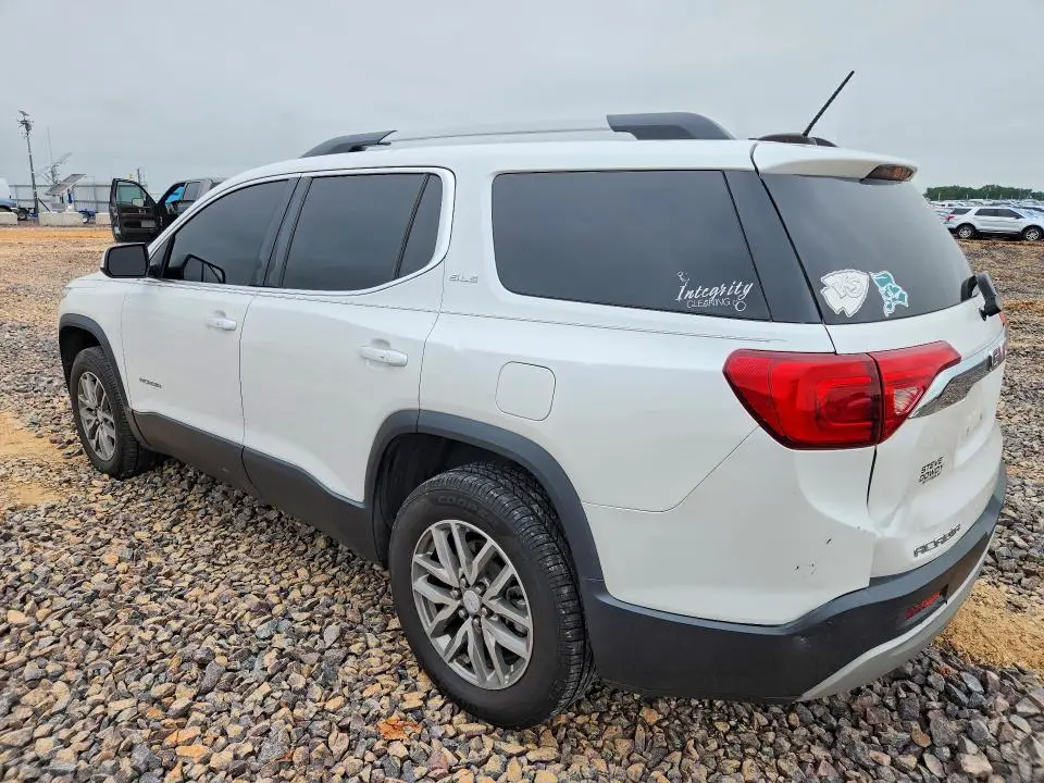 2017 GMC ACADIA SLE  