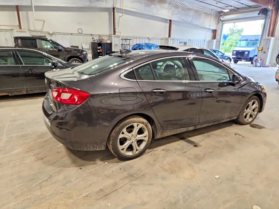 2017 CHEVROLET CRUZE PREMIER  