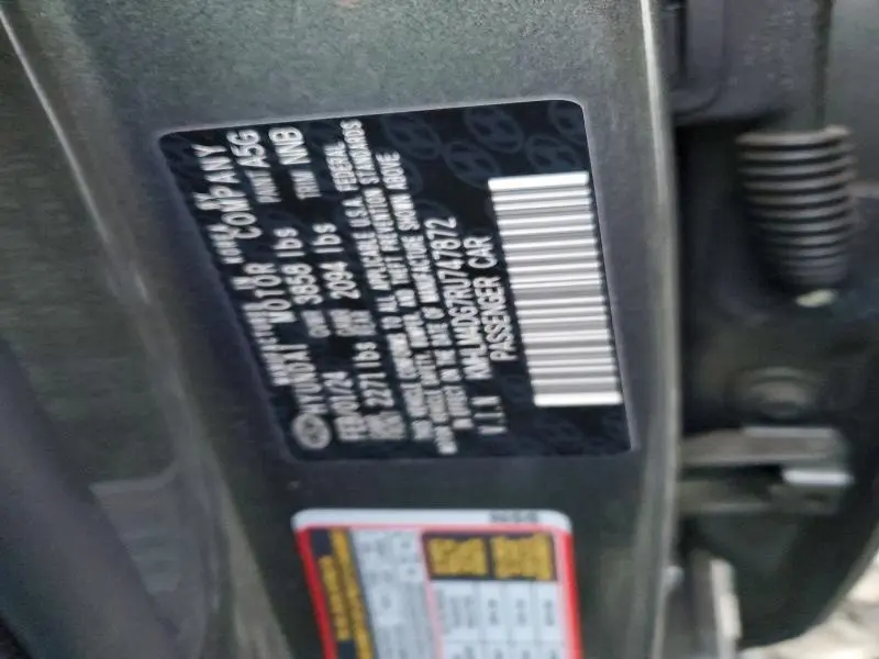 2024 HYUNDAI ELANTRA SEL  