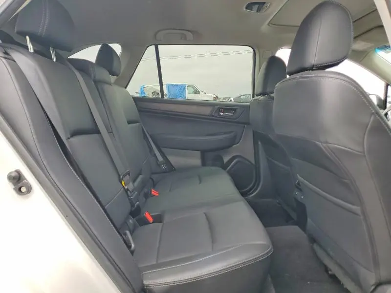 2017 SUBARU OUTBACK 3.6R LIMITED  