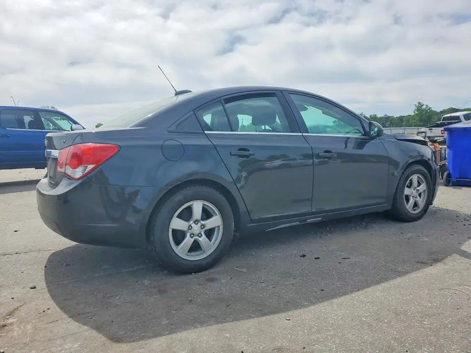 2015 CHEVROLET CRUZE LT  