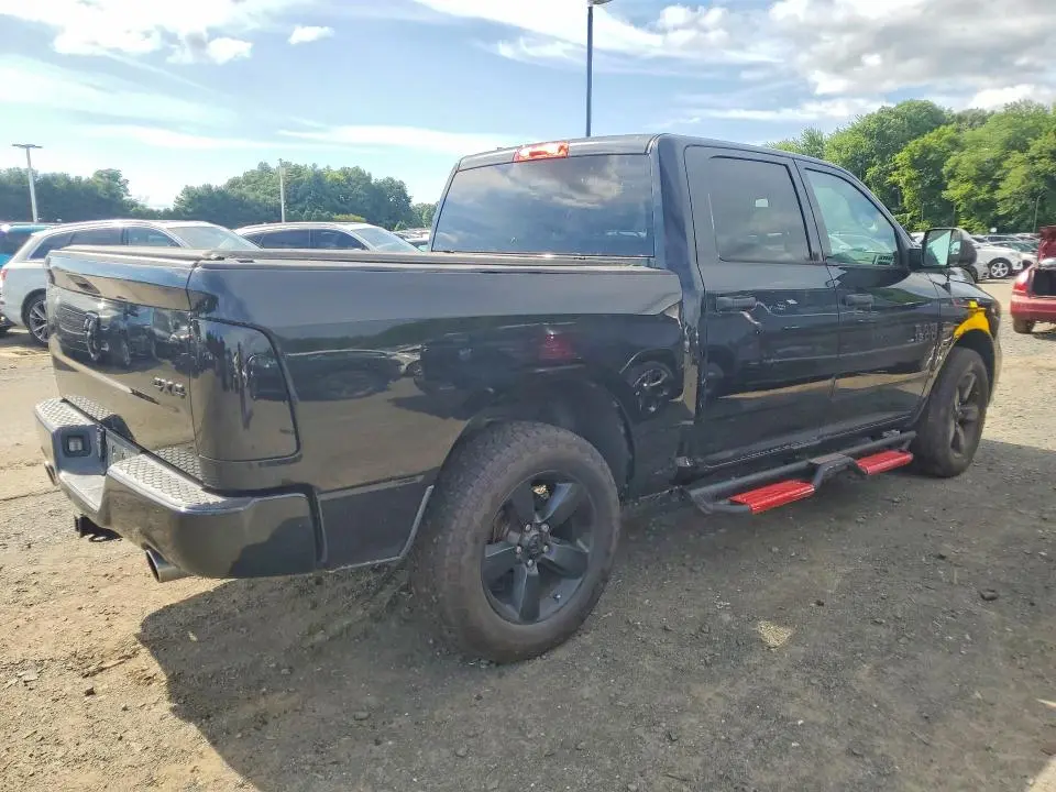 2016 RAM 1500 ST  