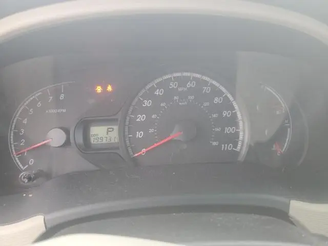 2011 TOYOTA SIENNA LE  