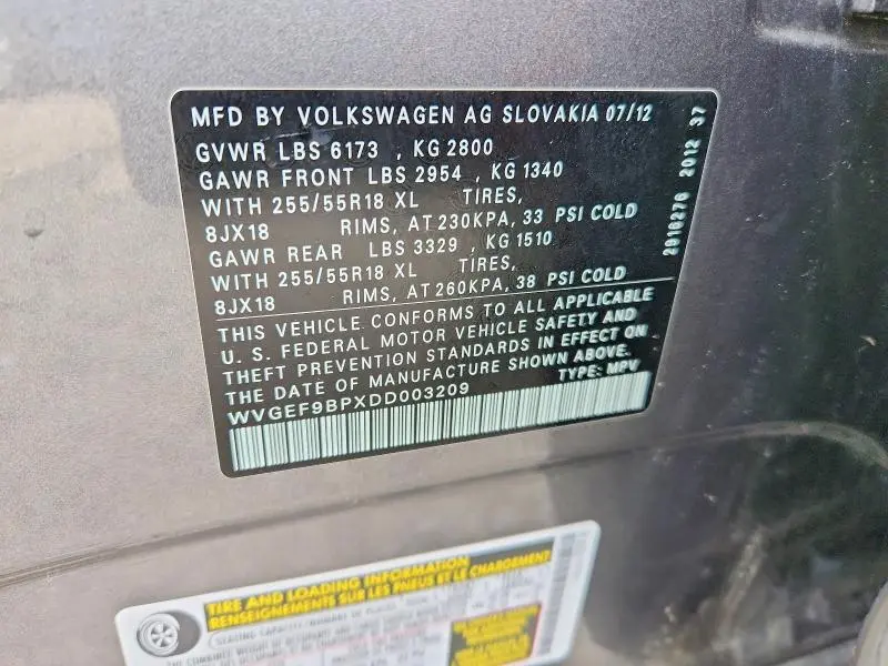 2013 VOLKSWAGEN TOUAREG V6  