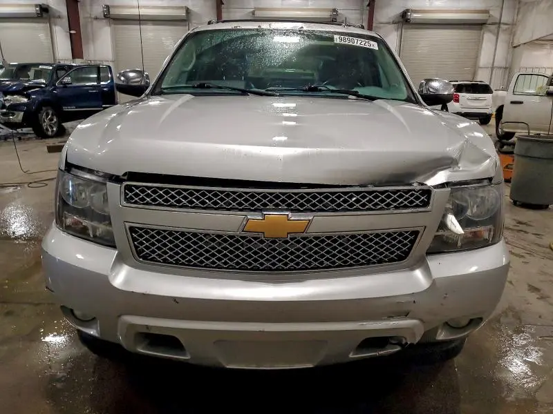 2013 CHEVROLET AVALANCHE LT  