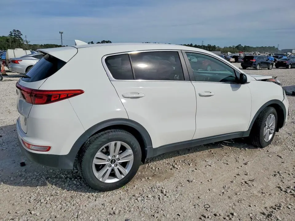2018 KIA SPORTAGE LX  