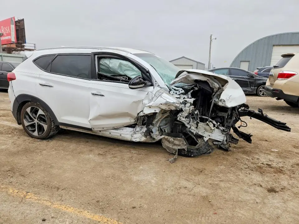 2017 HYUNDAI TUCSON LIMITED  