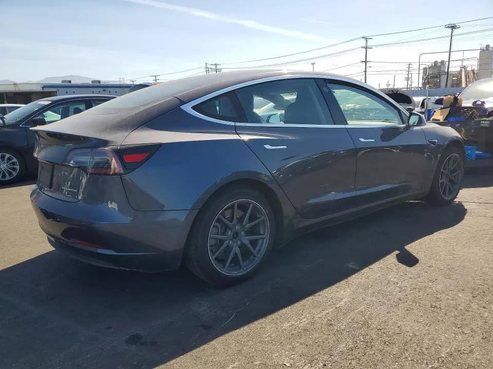 2019 TESLA MODEL 3   