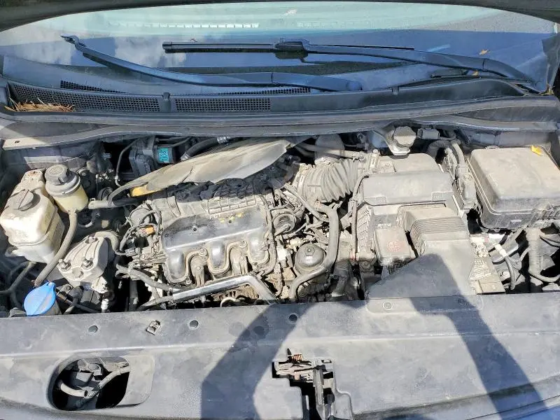 2015 KIA SEDONA LX  