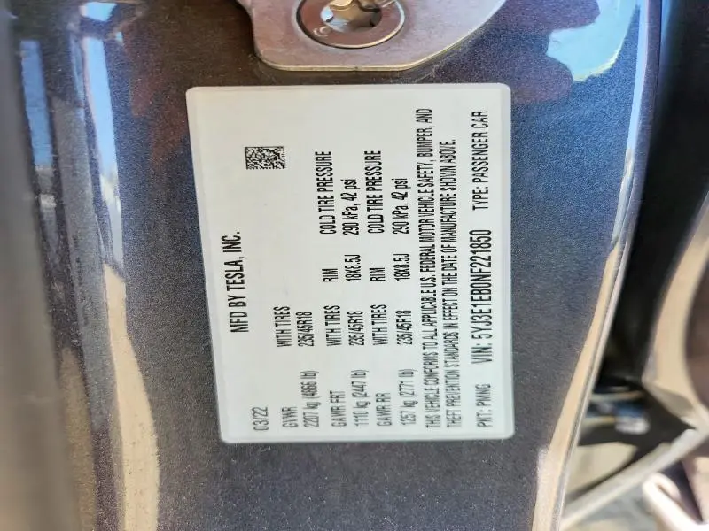 2022 TESLA MODEL 3   