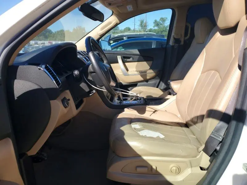 2011 GMC ACADIA SLT-2  