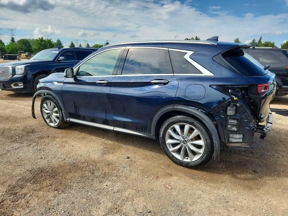 2022 INFINITI QX50 LUXE  