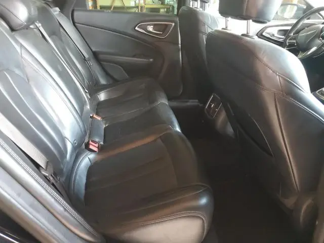 2015 CHRYSLER 200 C  