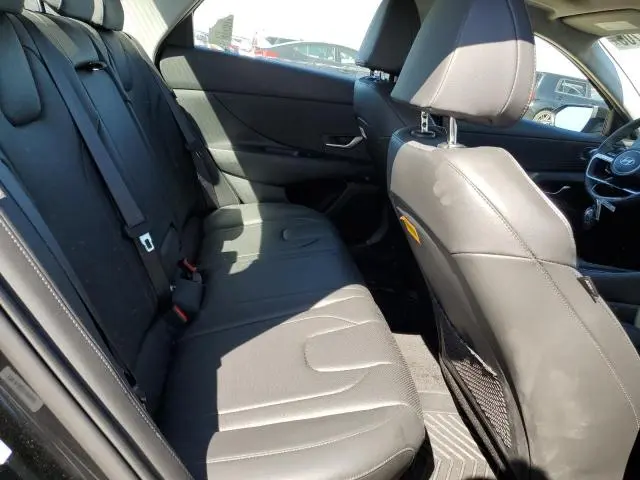 2025 HYUNDAI ELANTRA LIMITED  
