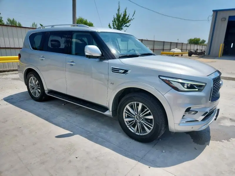 2020 INFINITI QX80 LUXE  