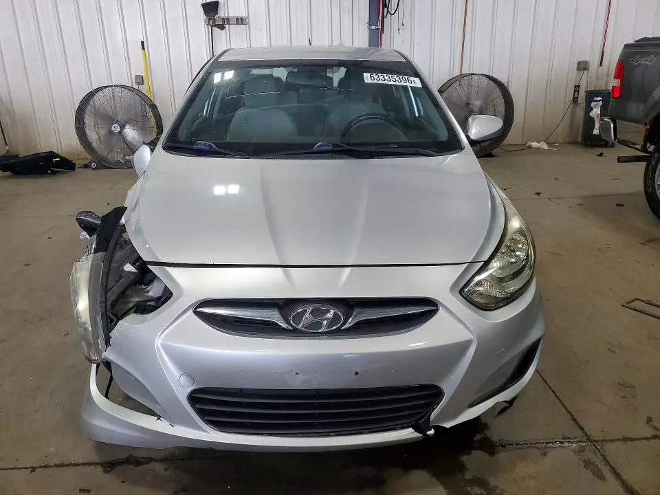 2013 HYUNDAI ACCENT GLS  