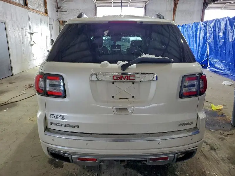 2015 GMC ACADIA DENALI  