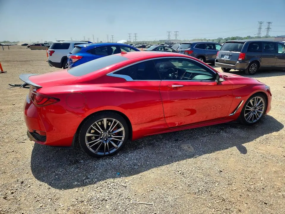 2017 INFINITI Q60 RED SPORT 400  
