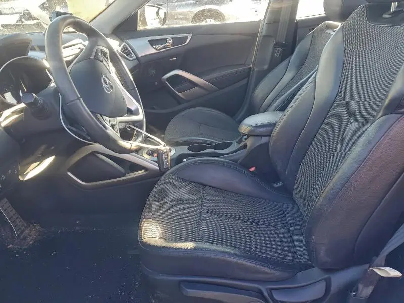 2013 HYUNDAI VELOSTER   