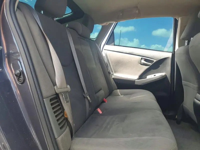 2012 TOYOTA PRIUS TWO  