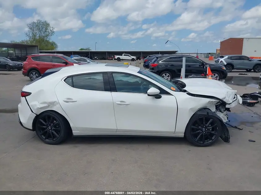 2020 MAZDA MAZDA3 PREMIUM PACKAGE