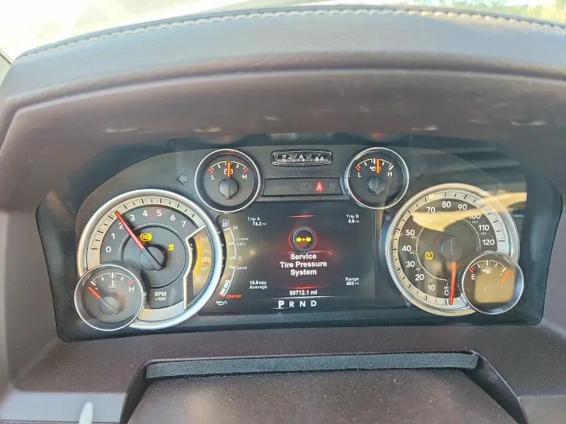 2015 RAM 1500 LARAMIE  