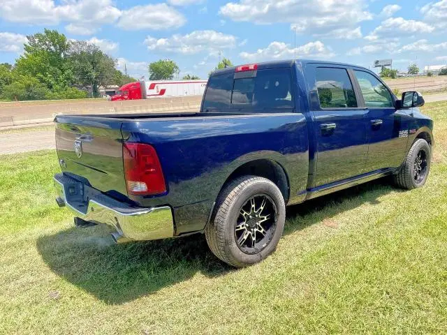 2015 RAM 1500 SLT  